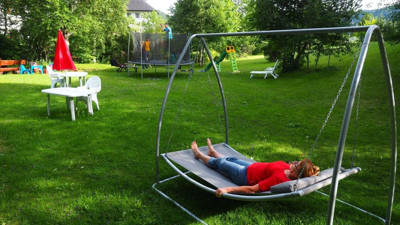 C4 Albmatte-Fewo Sauna, Hallenbad Aussenbecken Massagen Nebenan Menzenschwand-Hinterdorf Eksteriør bilde